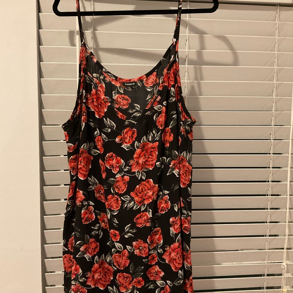 TORRID Black Red Floral Slip Cami